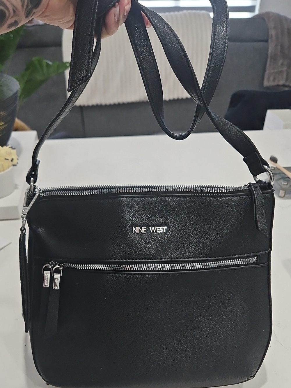 Nine West Black Leather Shoulder Bag with Front Zip